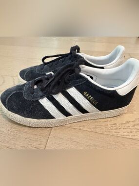 Adidas Gazelle Youth Size 3